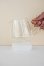 Load image into Gallery viewer, AMR Cup + Glass Hario Server
